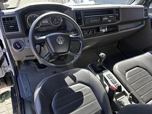 Volkswagen Caminhões e Ônibus Delivery 11.180