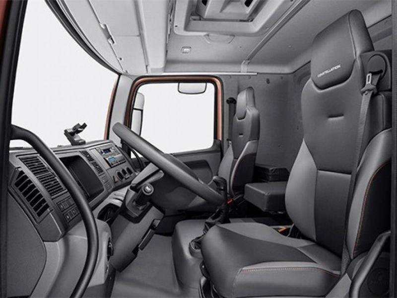 Volkswagen Caminhões e Ônibus Constellation 26.260
